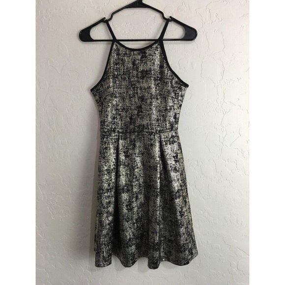 Soprano Small Skater dress 9667 High Neck Metallic - Picture 2 of 6